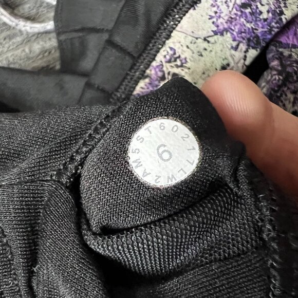 lululemon Energy Bra (Nulux) sz 6 Vivid Vision - Picture 9 of 9